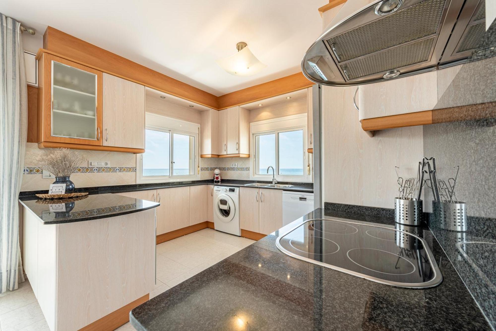 Apartamento Frente Al Mar カンブリルス エクステリア 写真